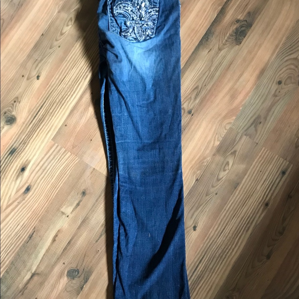 Size 28 Miss Me Jean - Picture 3 of 5